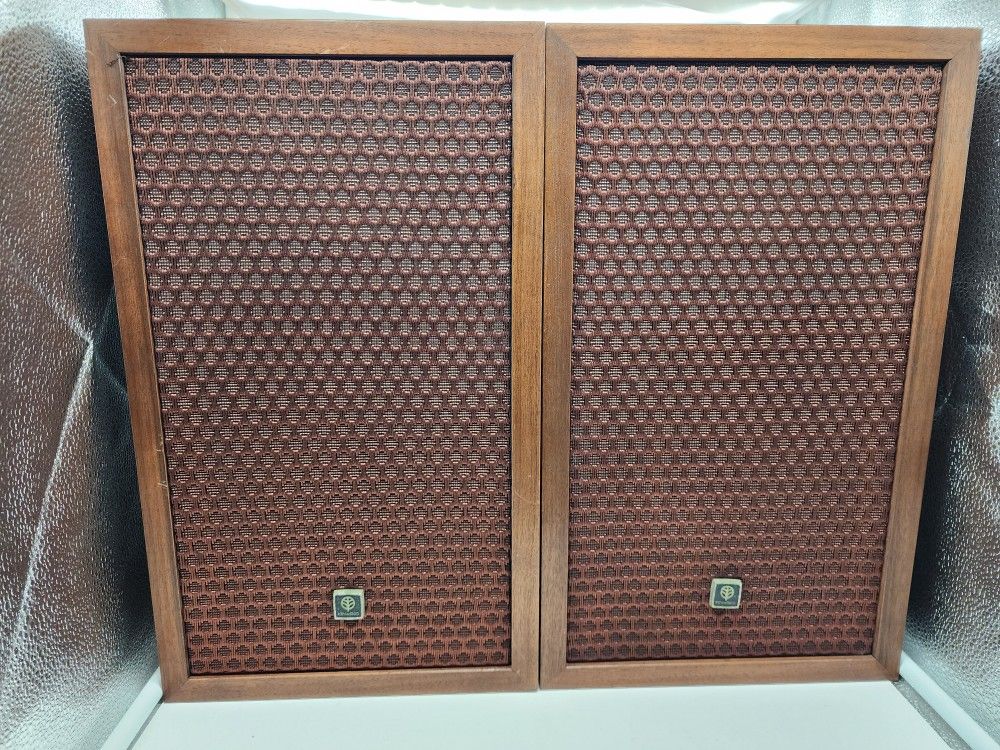 Vintage Kenwood KL-2050 2-Way Speakers