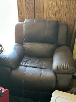 Moving sale