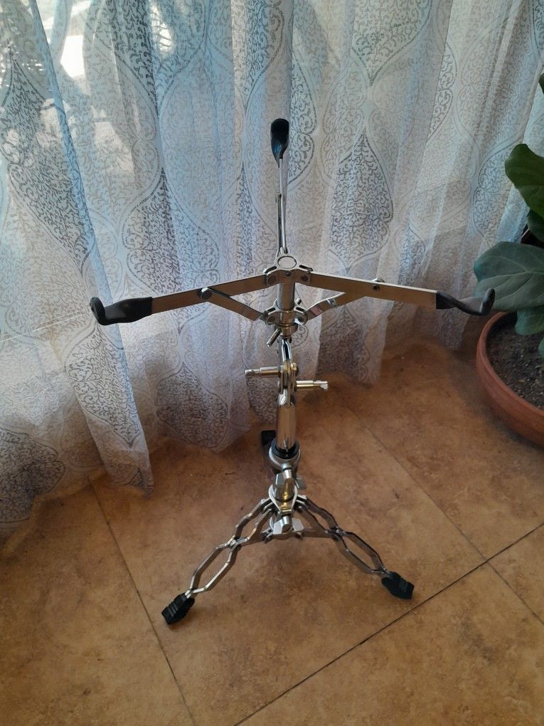 Yamaha Ludwig Snare Stand Drums Music Entertainment Instruments Percussion Cymbals
