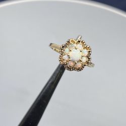10k Opal Flower Ring 