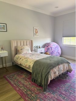 Upholstered Twin Bed