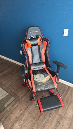 GTR RACING BLUETOOTH GAMING CHAIR