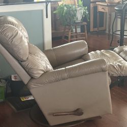 Lazy Boy Leather Swivel Recliner
