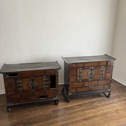 Antique Chinese/cabinet/Side Tables 