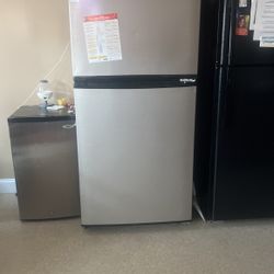 Maytag refrigerator