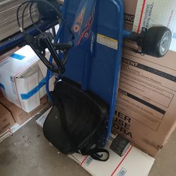 Drifter RAZOR GROUND FORCE GO CART 24V RUNS GOOD. 23 MILE AND CARD MACOMB TWP. 
$100 FOR CART NO BATTERIES NO CHARGER 
$200 FOR CART,  NEW BATTERIES