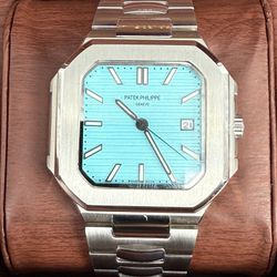 Men’s Watch – Light Blue Face