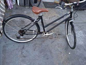 Brooklyn City Cruiser Bike in great shape