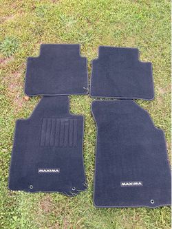 Nissan Maxima OEM Carpet Floor Mats – Full Set