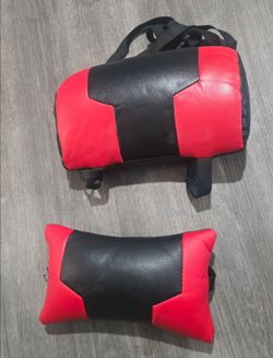 Red and Black Gaming Chair Pillow Set - San Jose 95121
Pick up in San Jose 95121 area
Durable faux leather gaming chair pillow set in red and black.