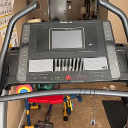 Nordic track Treadmill 