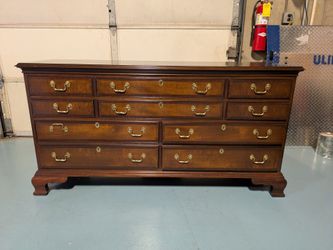 Chippendale Style Triple Dresser W/ Ogee Feet Solid Mahogany