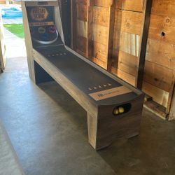 Game Room Skeeball Machine 