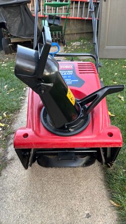 Toro power clear 721 R 21” with 212cc OHV -4-cycle Engine works fine