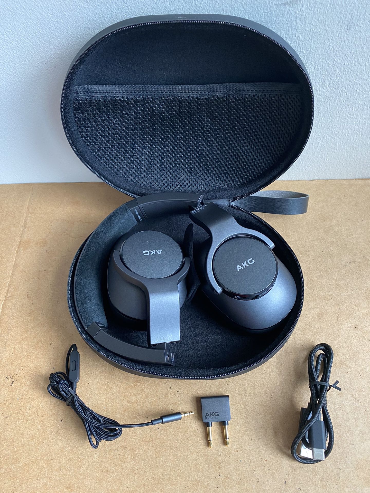 Samsung AKG N700NC M2 Wireless Headphones