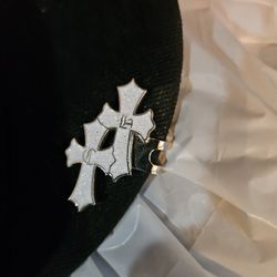 Hat Pin(clip Like New)