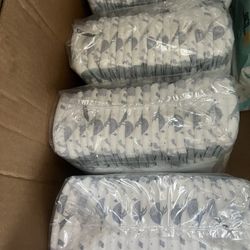 Diapers 