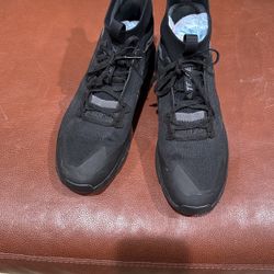 Adidas Black Hightop Terrex  hikers 