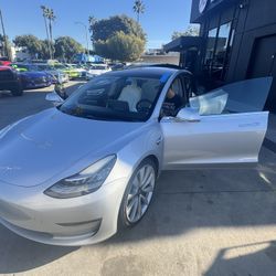 Auto Glass