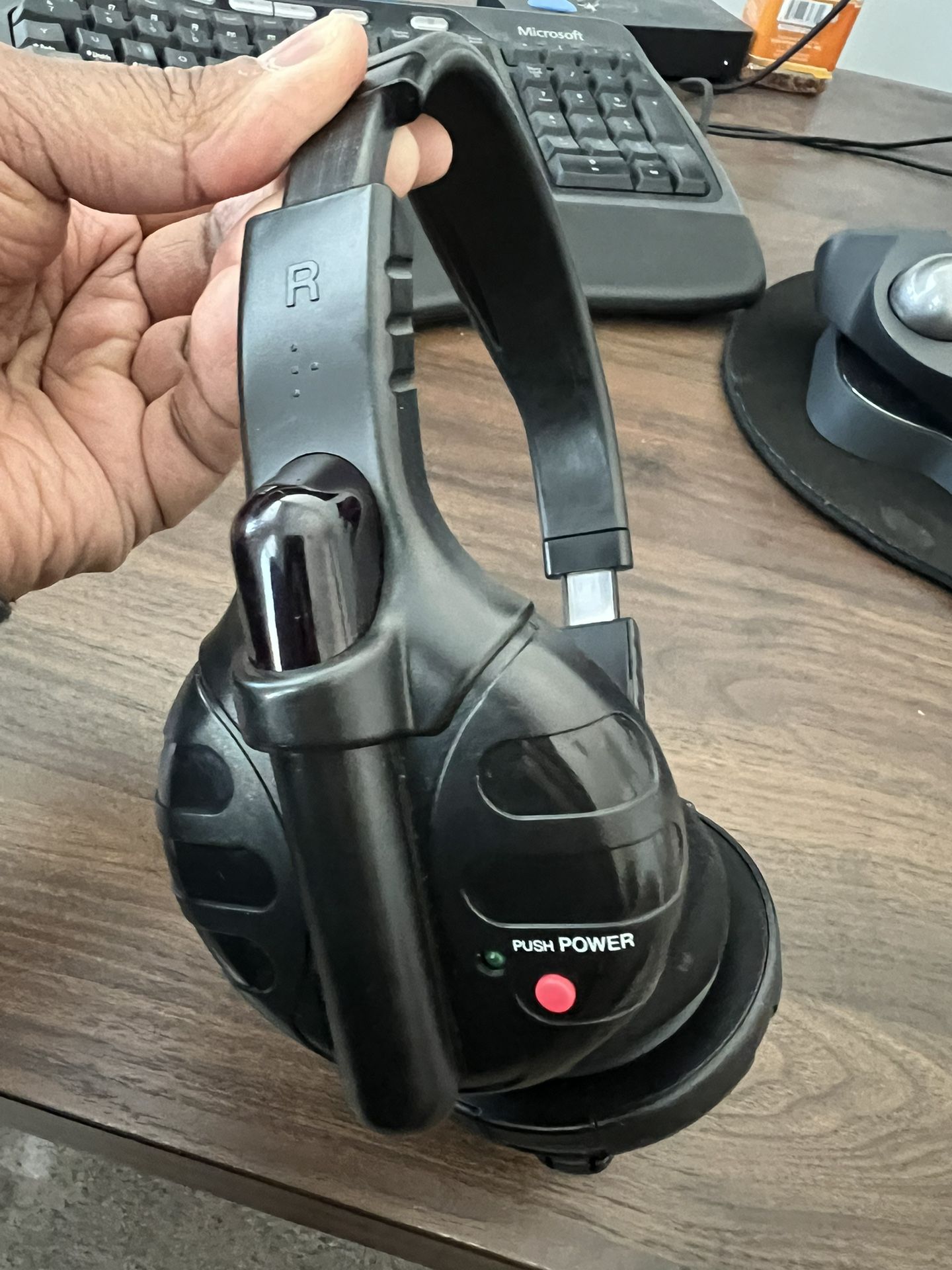 Honda Odyssey RES headphones
