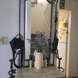 Pulaski Wrought Iron and Marble Top