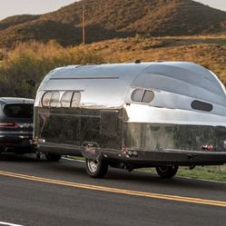 PARKING AND STORAGE RV TRAVEL TRAILER BOAT PRIME LOCATION