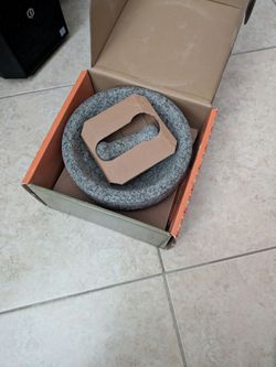 8 1/2" Natural stone mortar & Pestle set