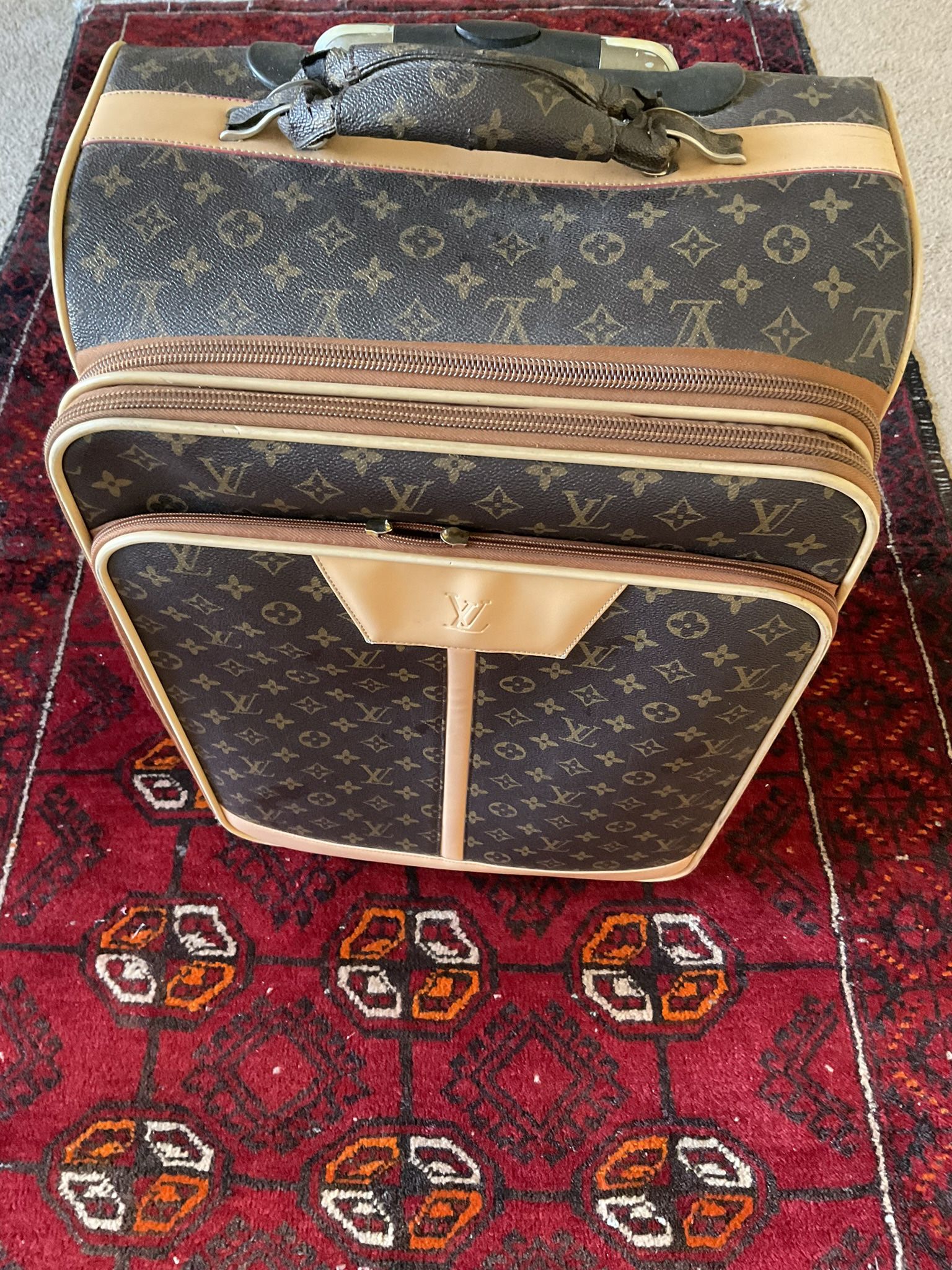 Louis Vuitton Pegase 60 Carry On for Sale in West Hollywood, CA - OfferUp