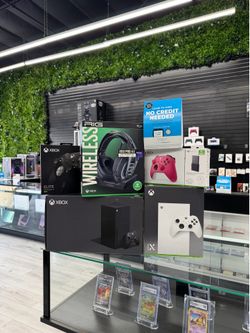 Xbox series X (BUNDLES AVAILABLE) “SOLD ON FINANCE”