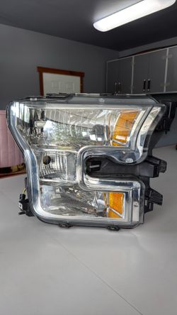 Headlight assemblies