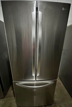 LG French Door Fridge with IceMaker in Stainless Steel