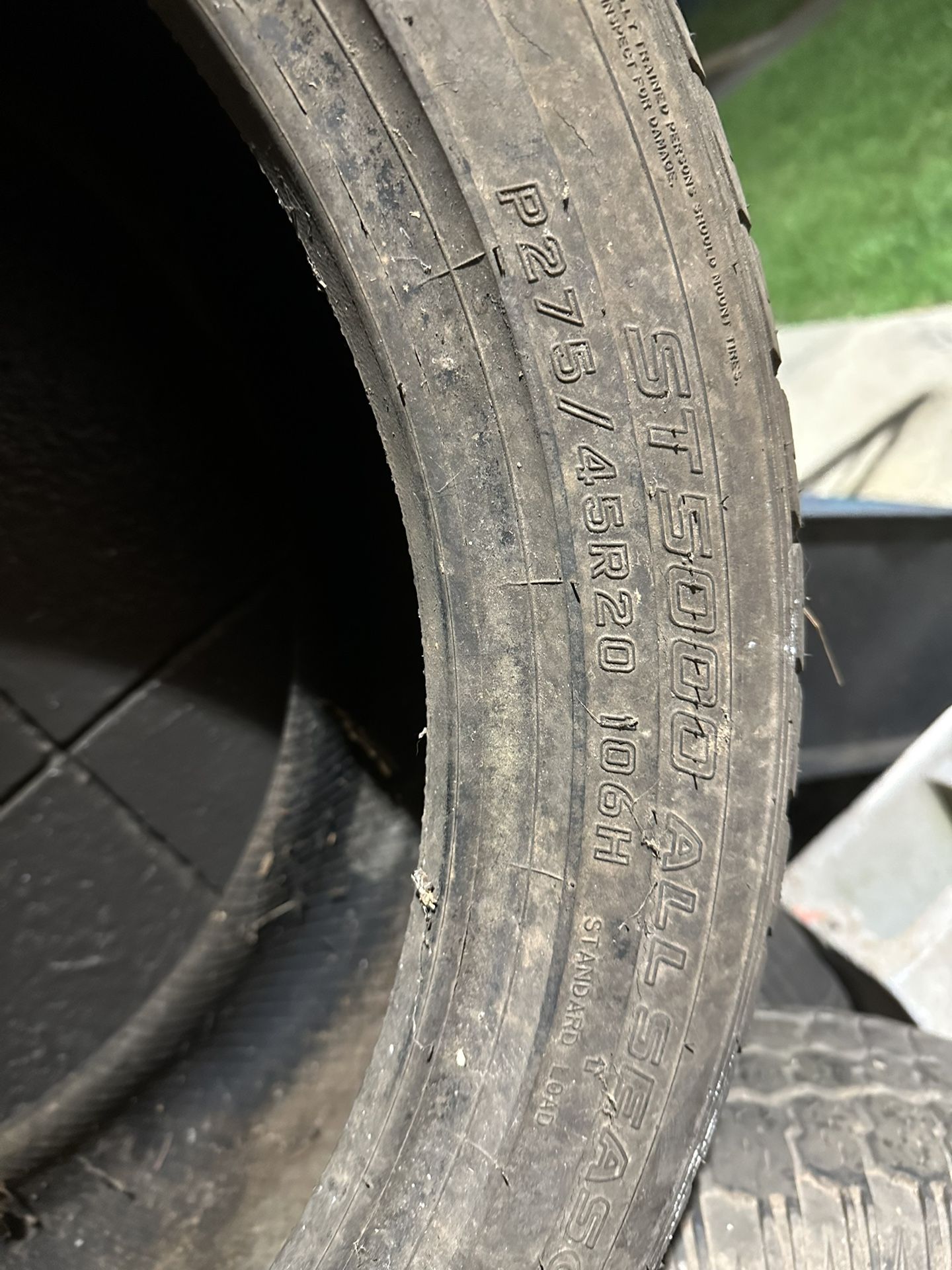1 Size 20 Inch Tire