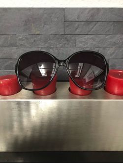 New CC Oversized Sunglasses - Black