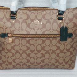 COACH designer handbag. Brown Green. Brand new with tags Women's purse. Make an offer