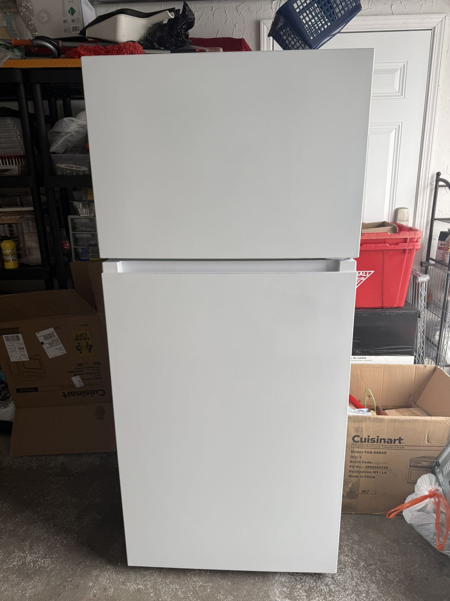 Refrigerator