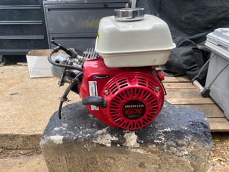 MOTOR HONDA GX 200 PARA MINI BIKE GO KART LE FALTA EL CARBURADOR Y MOFLE TRAE CLOCH INCLUIDO