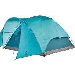 Brand New 6 Person Tent