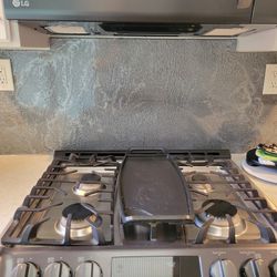 Epoxy Back-splashes and Countertops