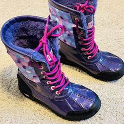 UGG Kids Butte II Waterproof Snow Boots - Size US 2