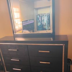 Three Piece ashly Set King Size Frame And Dresser And Nightstand 