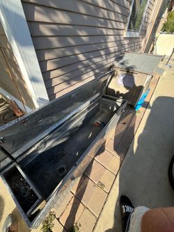 Tool box for trucks aluminum