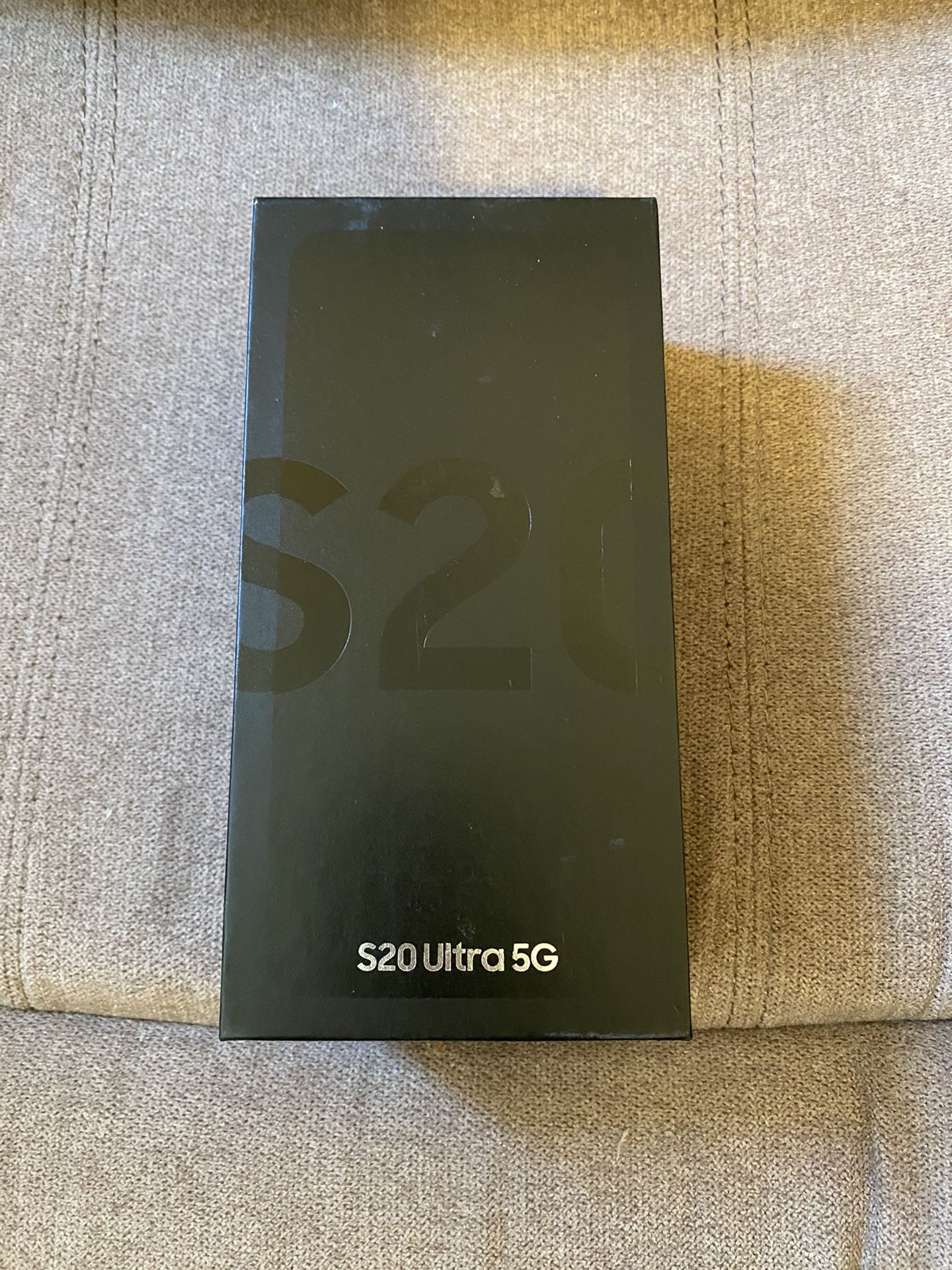 Samsung Galaxy s20 Ultra 5G Unlocked NEW