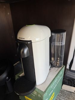 Nespresso Vertuo Plus - White