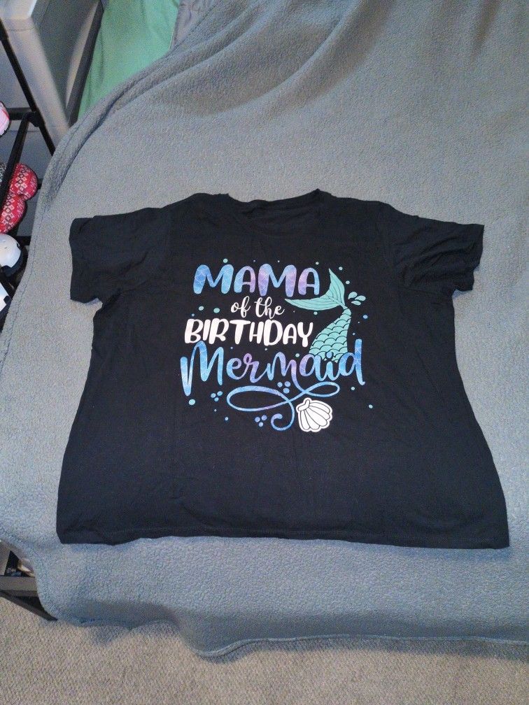 Women's Plus Size Mama Of The Birthday Mermaid T-shirt Size 2x
