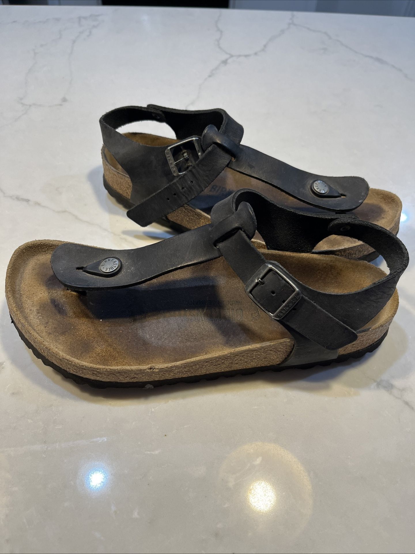Birkenstock Kairo Black Leather T-Strap Sandal, Size 40 / 9-9.5 Regular Width