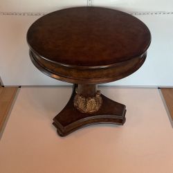 Empire Round Gilded Leaf Base Accent Table