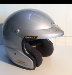 Bell Riding Helmet, Medium, Clean