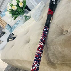 33/30 Louisville slugger Prime 916