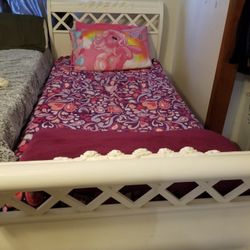 Twin Bed