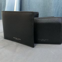 Micheal Kors Wallet